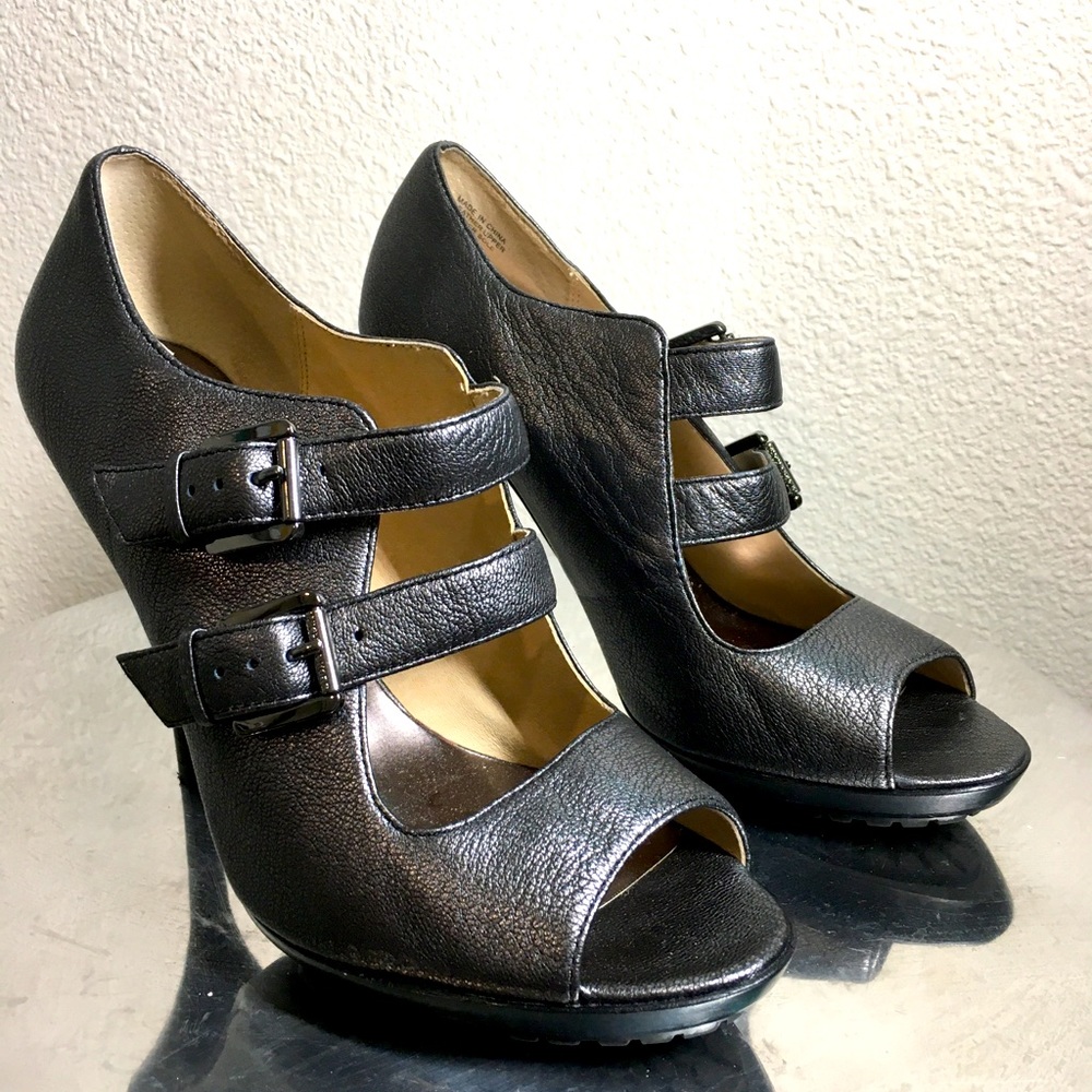 Michael Kors Silver Pewter Metalic  Heels 8